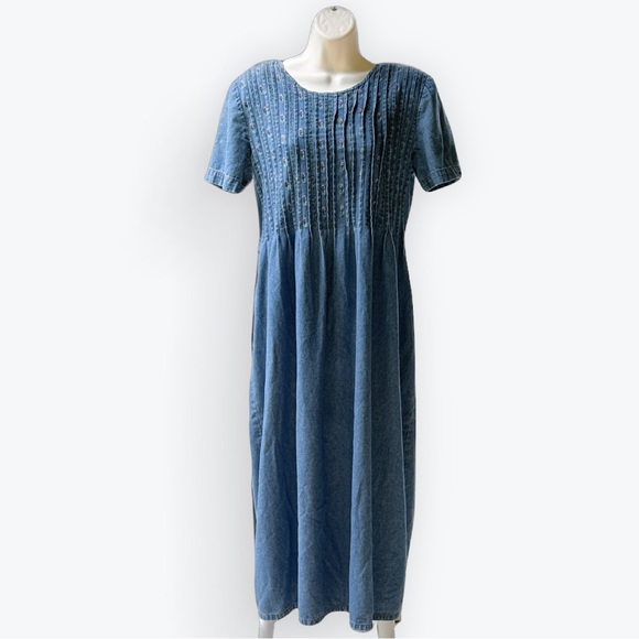 karin stevens Dresses & Skirts - Vintage Rustic Denim Cottage Prairie Embroidered Floral Modest MidiDress ~ S/M?